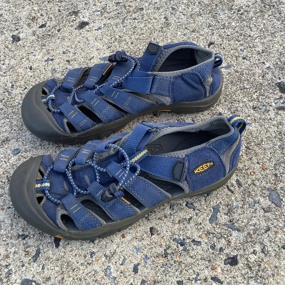 Keen Newport H2 Waterproof Hiking Sandals Blue Yellow Mens Outdoor Water Size 5